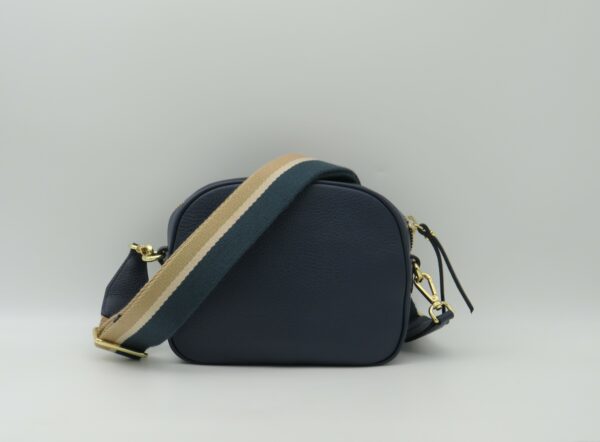 GIANNI CHIARINI TRACOLLA PICCOLA STONDATA NASTRO PELLE BLU NAVY - immagine 3