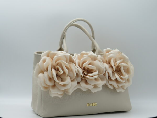MBRC BORSA GRANDE A MANO PELLE AVORIO ROSE DI RASO - immagine 2