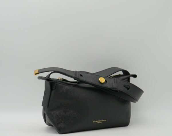 GIANNI CHIARINI TRACOLLA RETTANGOLARE IN PELLE NERA - immagine 2