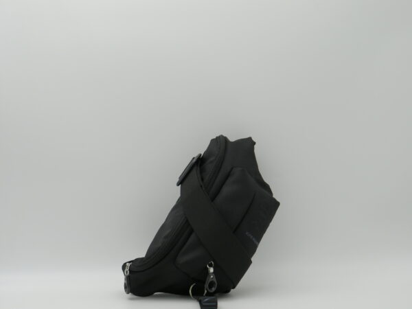 MANDARINA DUCK MARSUPIO+TASCA MD20 NERO - immagine 2