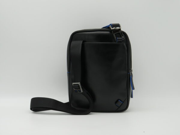 PIQUADRO TRACOLLA DOPPIA ZIP BLUESQUARE PELLE NERO - immagine 3