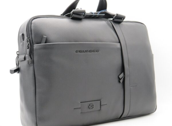 PIQUADRO CARTELLA PORTAPC MANO/TRACOLLA DOPPIA ZIP PELLE MARTELLATA NERO - immagine 2